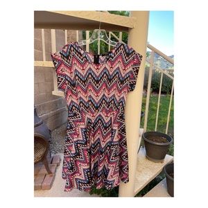 Forever 21 Pink Chevron Pattern Short Dress